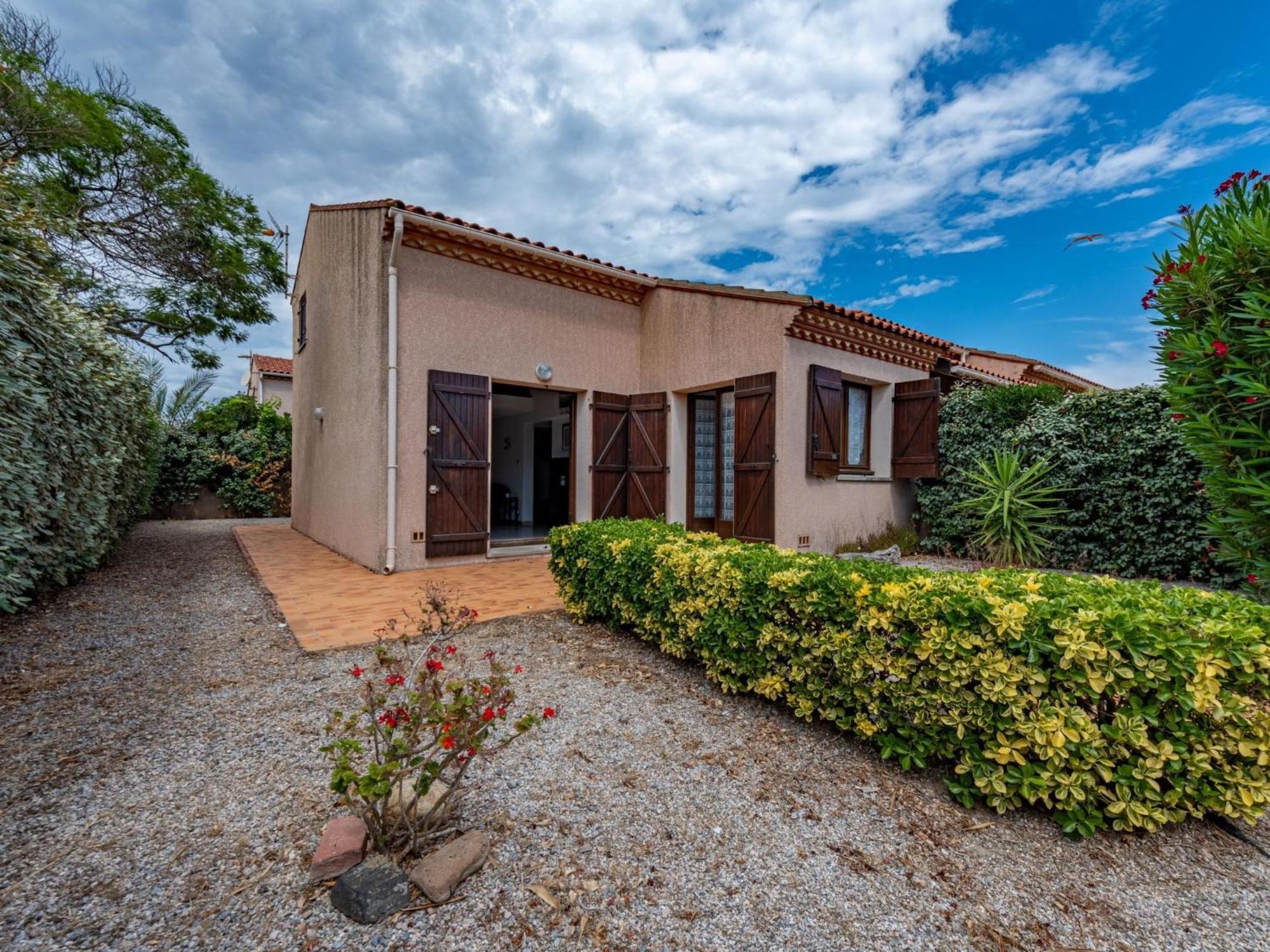 Holiday Home Hameau Des Tamarins-2 By Interhome Le Barcarès المظهر الخارجي الصورة